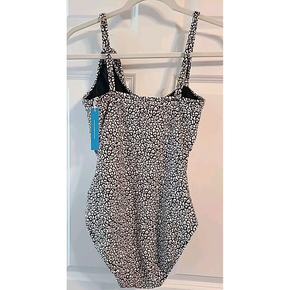 NWT Bleu Rod Beattie Asymmetrical/One Shoulder One-Piece Swimsuit Black Cream 8 - Picture 4 of 4